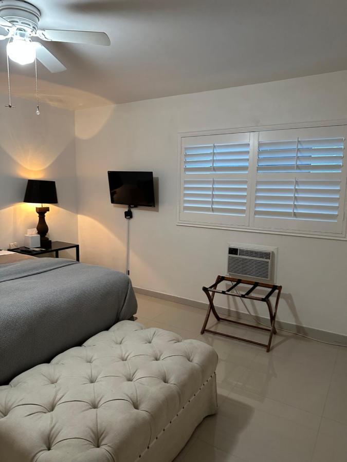 Pied-A-Terre Center Of Tijuana Apartment Екстериор снимка