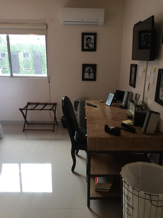 Pied-A-Terre Center Of Tijuana Apartment Екстериор снимка